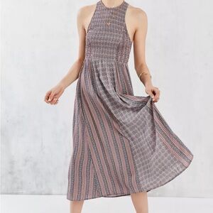 Kimchi Blue for Urban Outfitters Ruched Floral Dress L